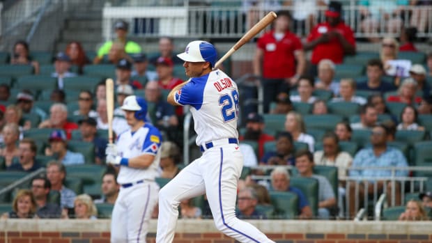 Jul 15, 2023; Atlanta, Georgia, USA; Atlanta Braves first baseman Matt Olson (28) hits a single against the Chicago White Sox in the third inning at Truist Park. Mandatory Credit: Brett Davis-USA TODAY Sports
